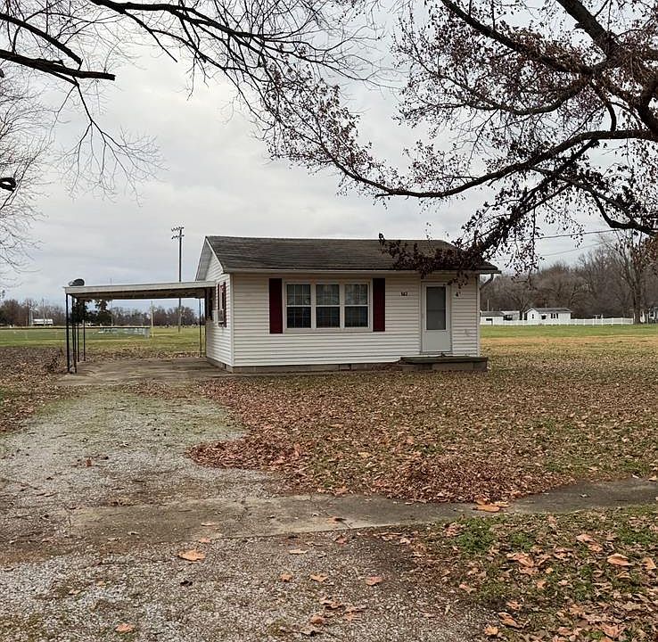 1st image of 502 W Bond Ave