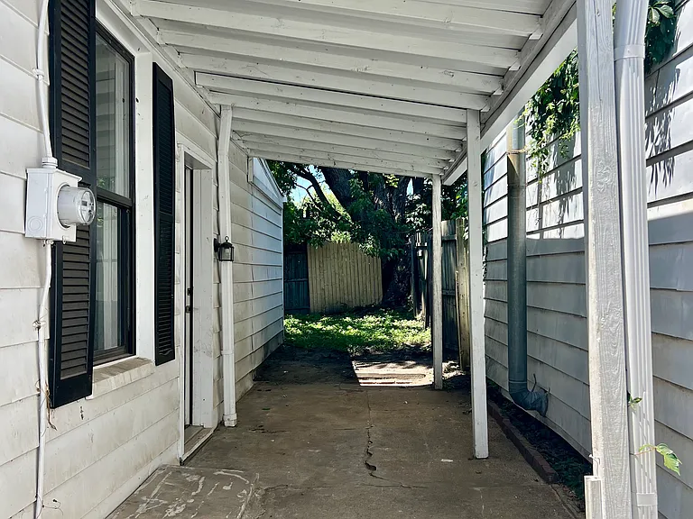 505 4th Ave — Photo 11