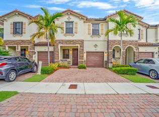 11417 SW 252nd Ter, Homestead, FL 33032