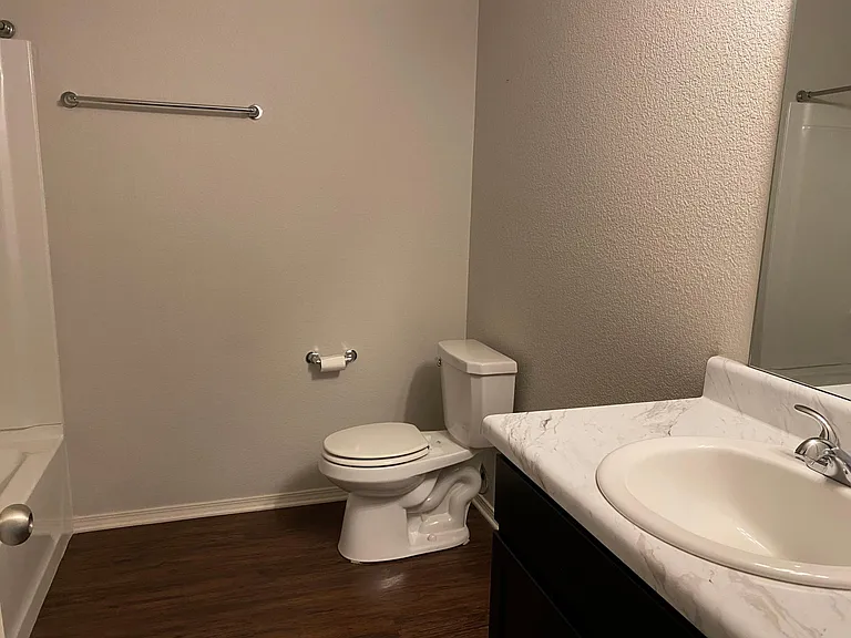 2409 Windy Ln — Photo 11