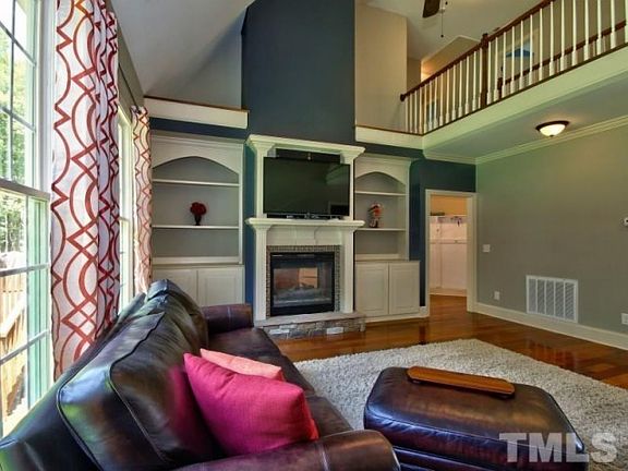 5th image of 400 Marlowe Dr