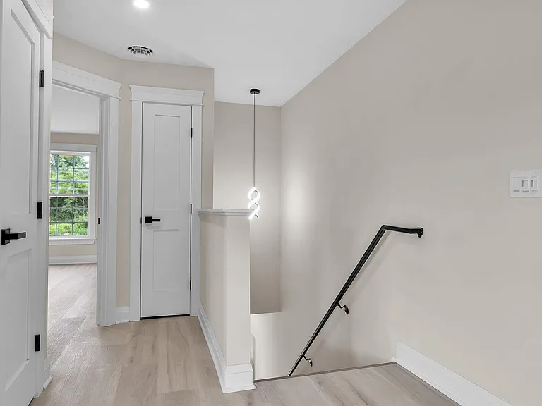 151 Division St #4 — Photo 23