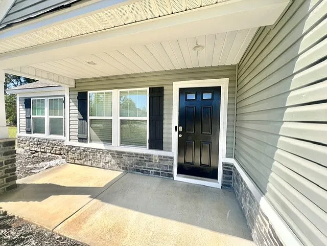 2124 Chatfield Drive - 1 — Photo 2