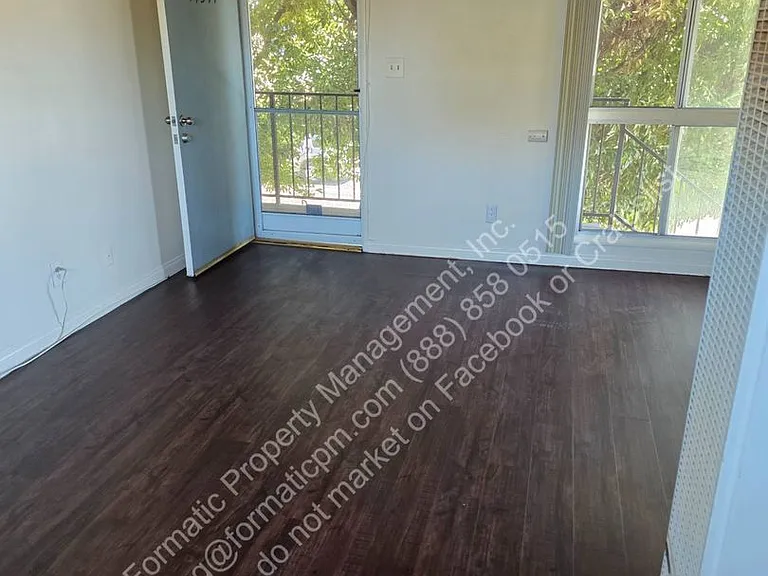 14311 S Norwalk Blvd — Photo 4