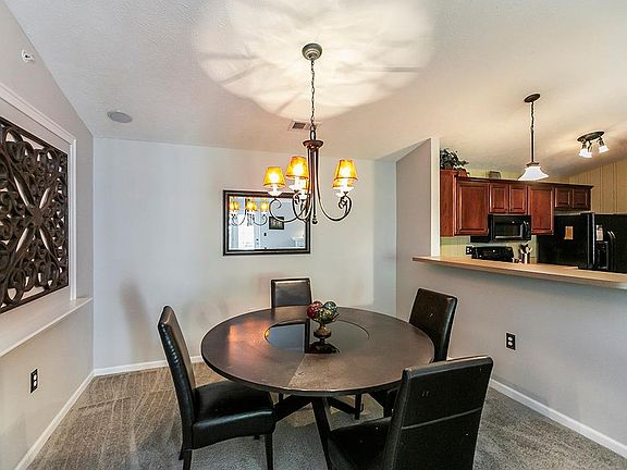 4th image of 2312 Remington Way APT 1303