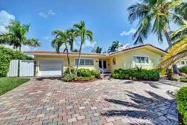 Home For Sale In Boca Square