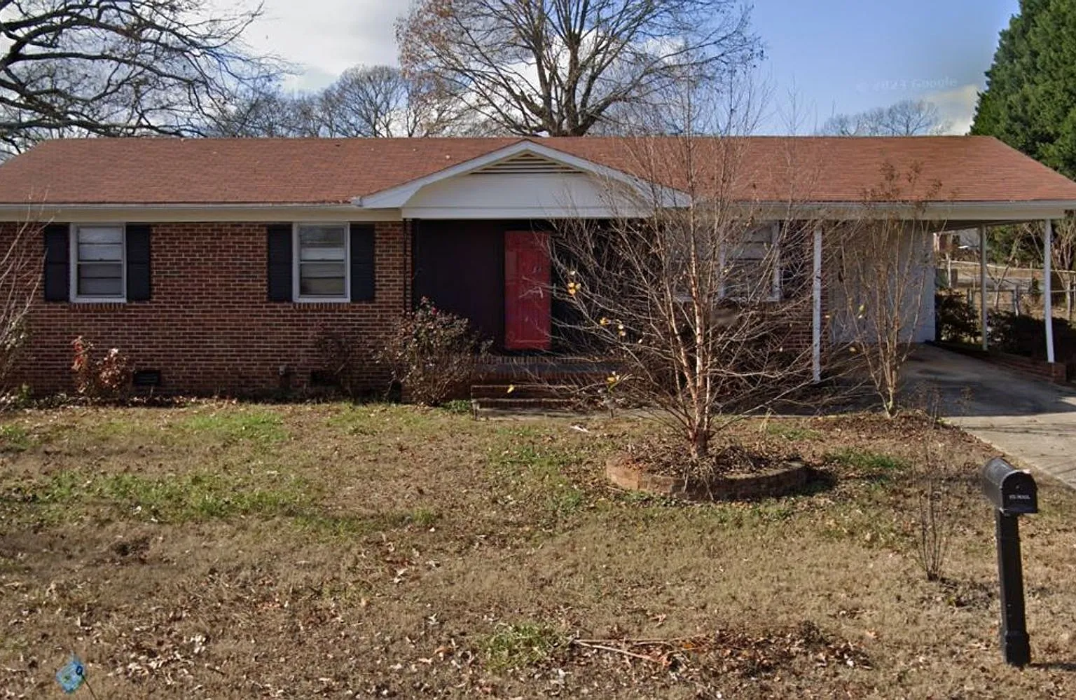 3 Bed, 1.5 Bath Home Available in Greer — Photo 1