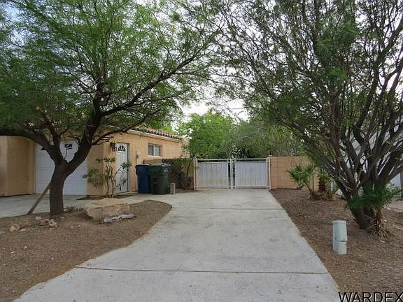 3rd image of 3757 Branding Iron Dr