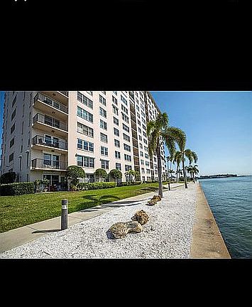 3rd image of 5220 Brittany Dr S APT 403