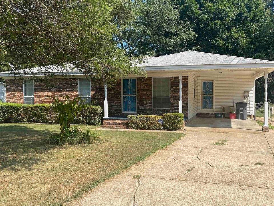 1st image of 7 Evergreen Dr