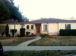 7052 Mammoth Ave, Van Nuys, CA 91405