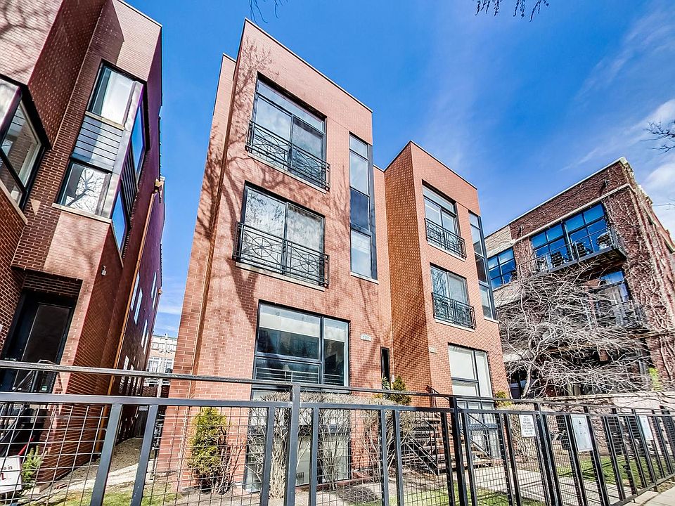 1st image of 2308 W Wabansia Ave APT 3E