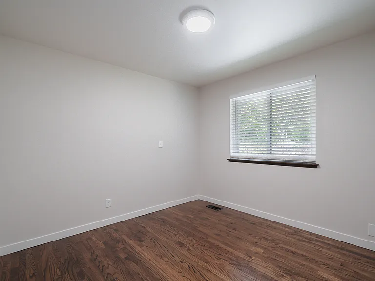 Bedroom #1