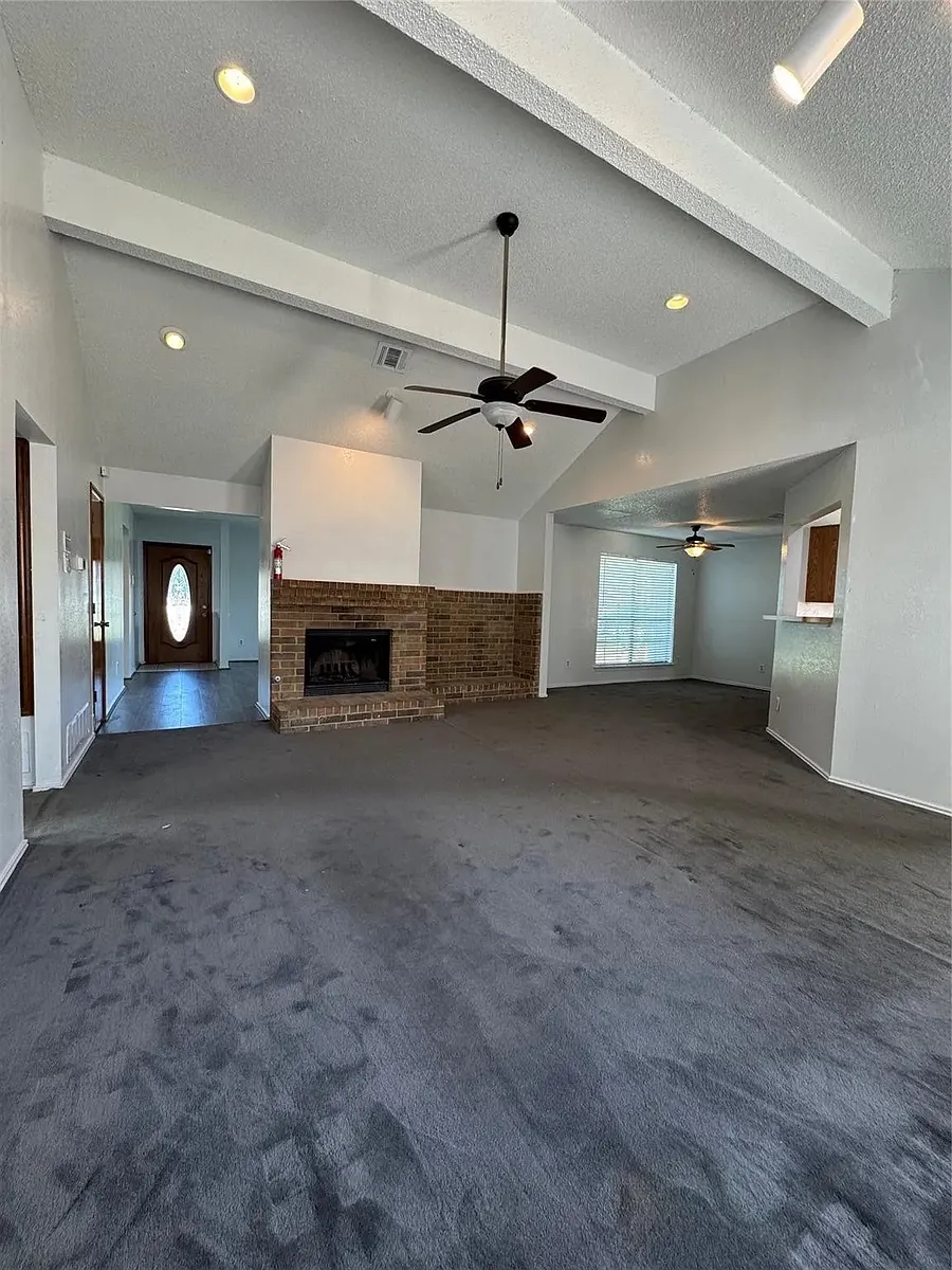 Building Photo - 5824 Emrose Ter