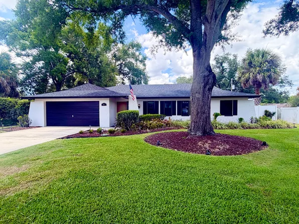 1028 Lamplighter Ln, Lakeland, FL 33813
