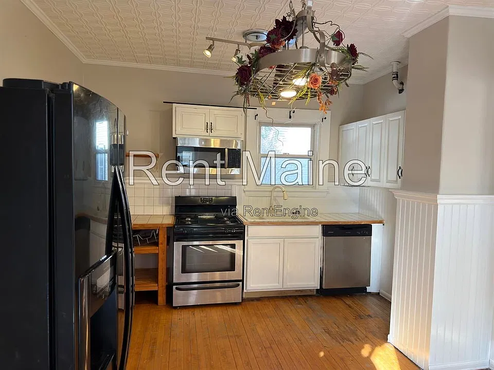 59 Holyoke St #1