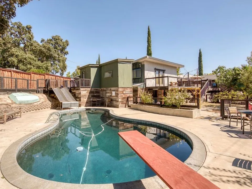 160 Bonita Cir