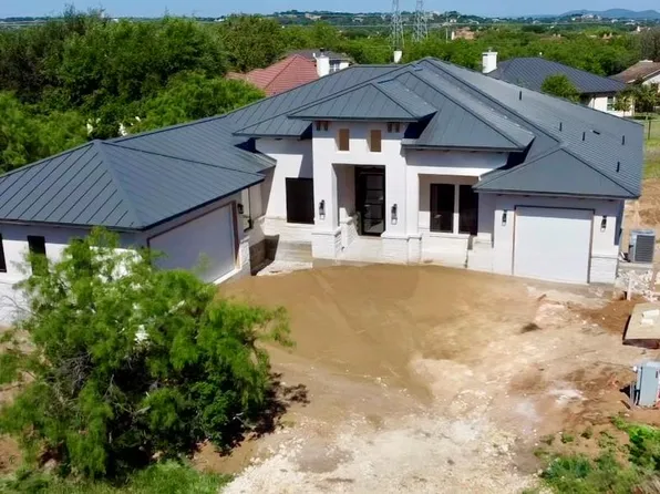 112 Winchester, Horseshoe Bay, TX 78657