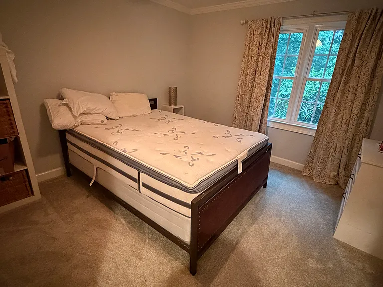 Bedroom 4 with ensuite