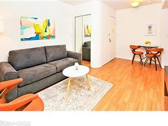 3rd image of 210 E 47th St #4JJ