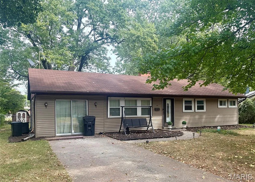 25 Dale Allen Dr photo 1