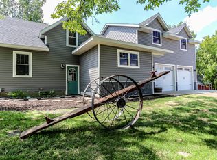 17051 Maple Dr NE, Eagle Bend, MN 56446