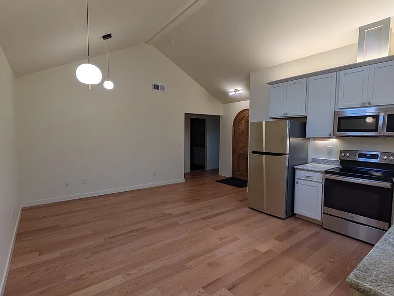 125 Dake Ave #A — Photo 3