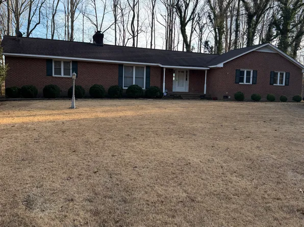 9449 N Nash St, Middlesex, NC 27557