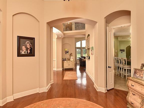 2nd image of 3949 Sunset Terrace Dr
