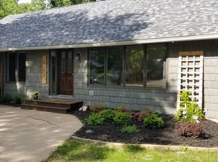 5573 Riverview Ct, Stevens Point, WI 54482