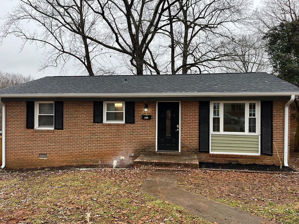 beautiful newly renovated brick ranch