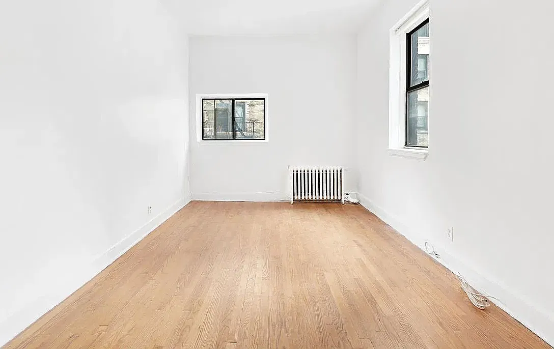315 West 105th Street — Photo 2