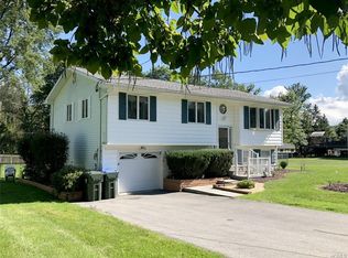 78 Surrey Rd, Chester, NY 10918