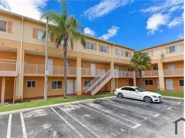6225 SW Kendale Lakes Cir APT 257, Miami, FL 33183