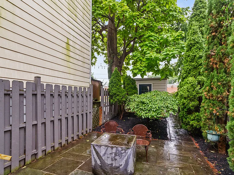 315 13th St SE — Photo 33