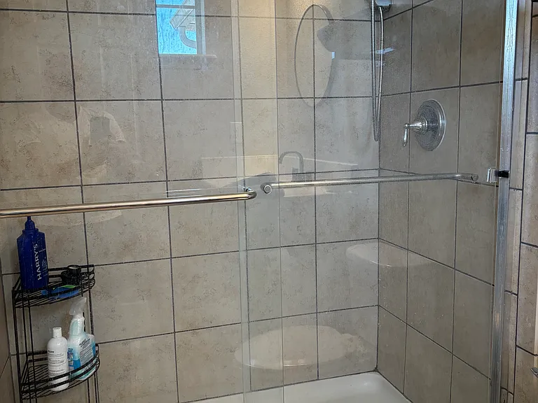 109 Islander Dr — Photo 5