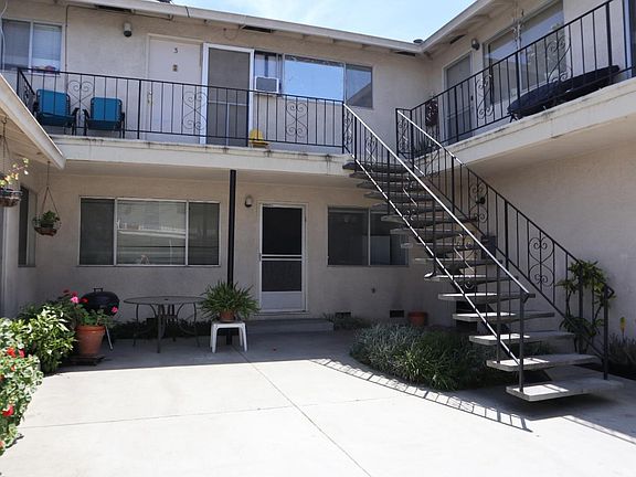4th image of 841 Leigh Ave
