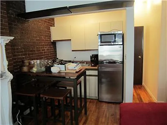 Rented by Keller Williams NYC | media 51