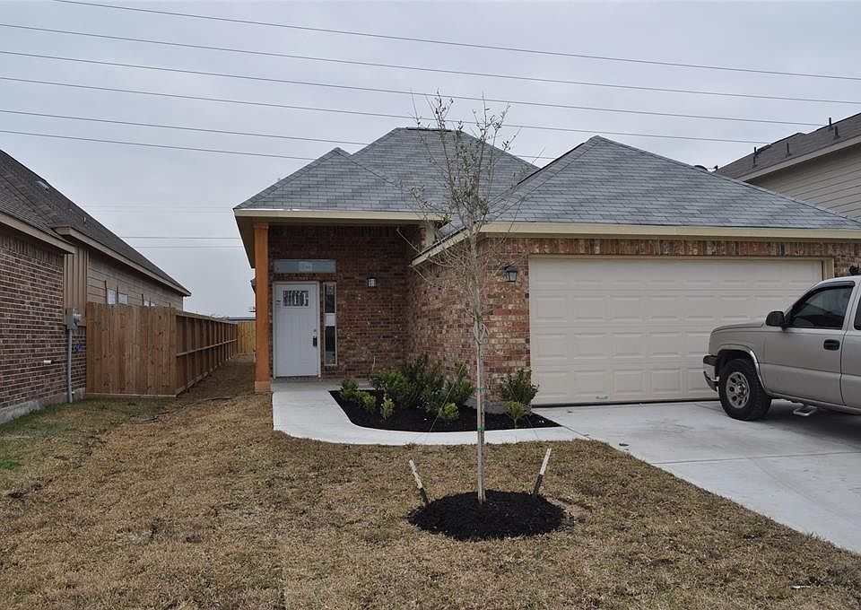 1st image of 16707 Sidonie Dr