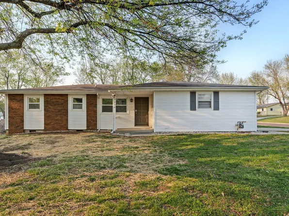 2325 E Livingston Street, Springfield, MO 65803