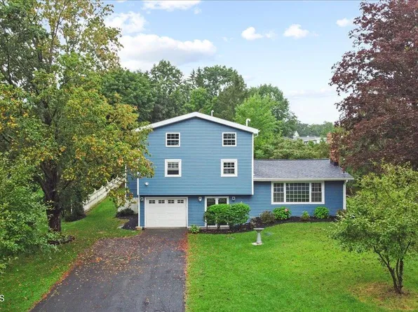 1007 Tomahawk Trail, Glenville, NY 12302