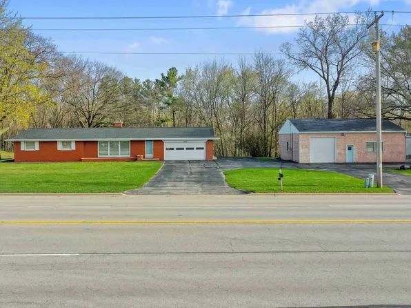 1428 Waube Ln, De Pere, WI 54115