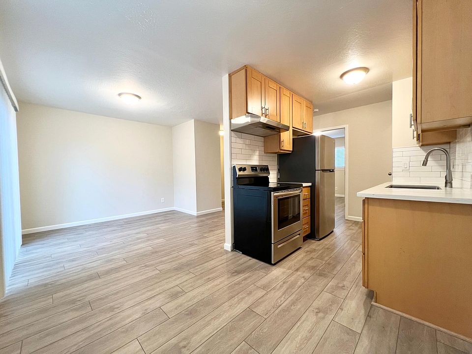 Dining + Kitchen