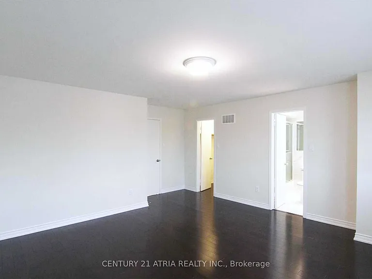 40 Alanbull Sq — Photo 6
