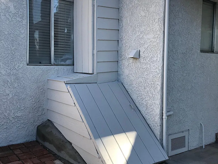 1321 Sapphire Ave — Photo 34