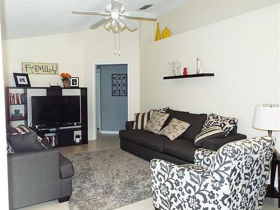 2nd image of 714 Toulon Dr