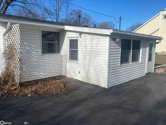 5th image of 128 N 4th St