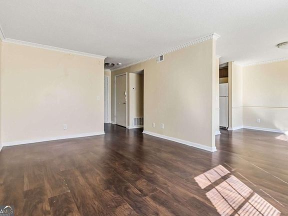 5th image of 119 Plantation Cir