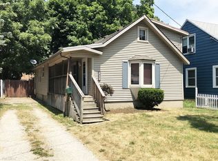 917 Pacific Ave, Lansing, MI 48910