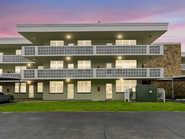 4885 1ST ST NE #307, ST PETERSBURG, FL 33703